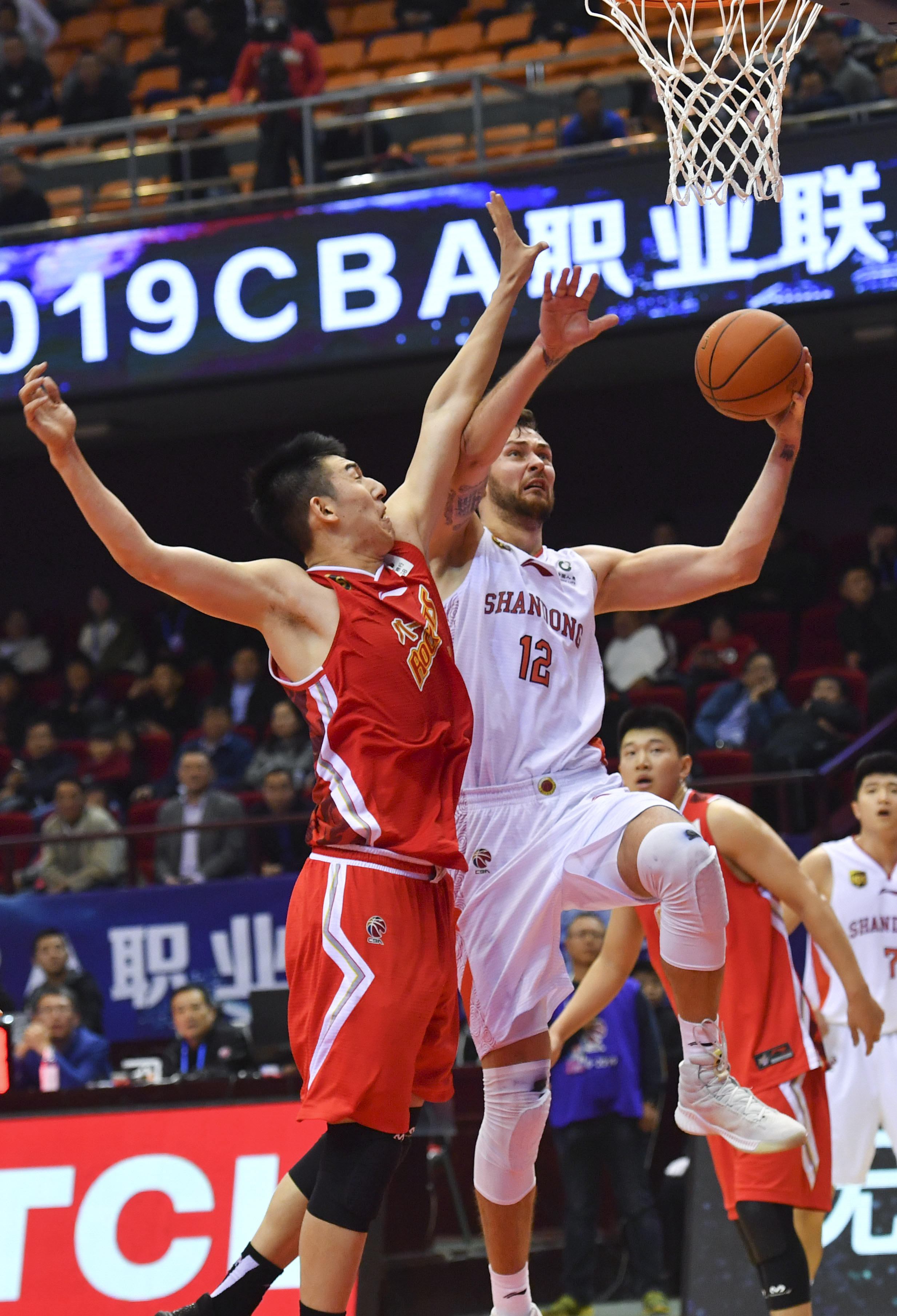 们前来一较 们前来一较